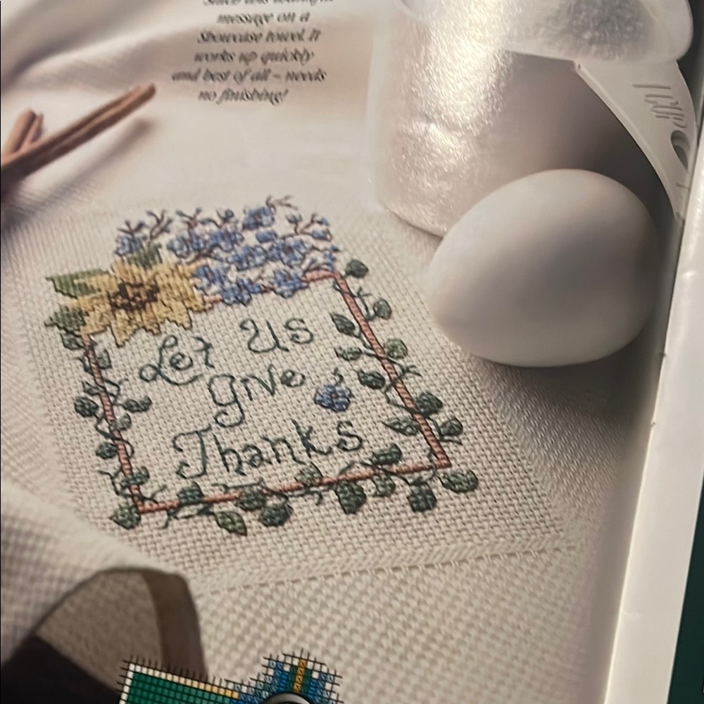 Cross Stitch Needlework Magazine Collection - Picture 10 of 16